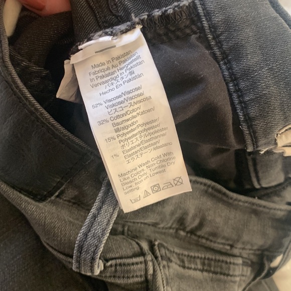 ❌SOLD❌ Madewell 10” High Rise Skinny Jeans - Picture 8 of 11